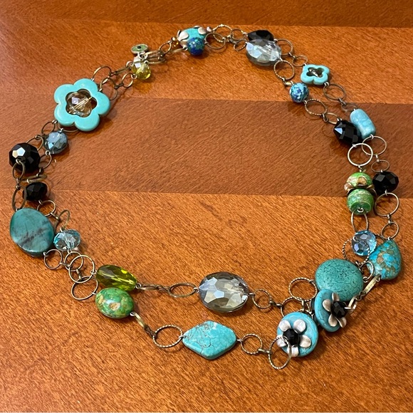 Sweet Romance Long Necklace - Picture 9 of 17